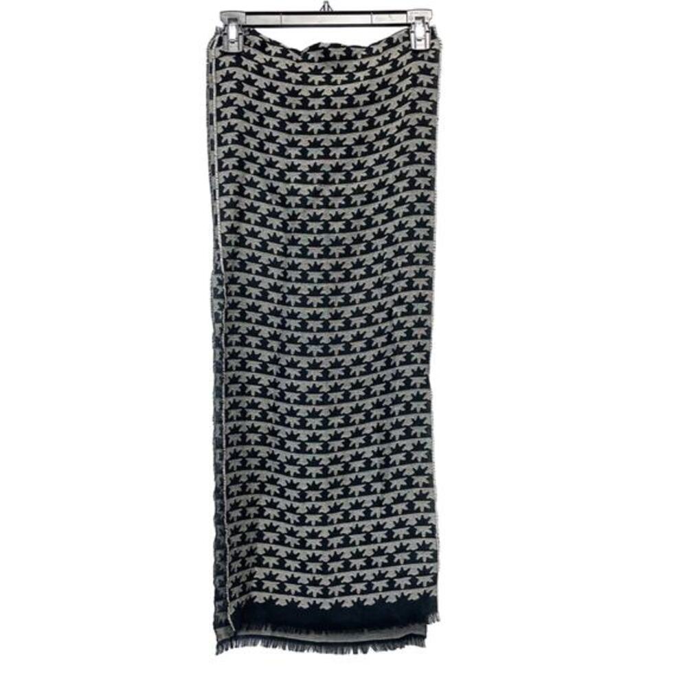 The Met Unisex Geometric Print Black Gray Wool Blend Oblong Scarf - Picture 2 of 6